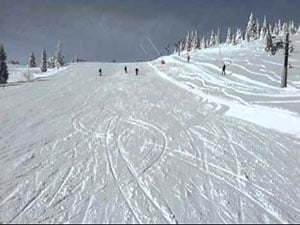 Od danas rade staze: U ski centru Kopaonik od danas rade žičare Krčmar, Sunčna dolina i ski lift Kneževske bare. Puštanjem u rad ovih 